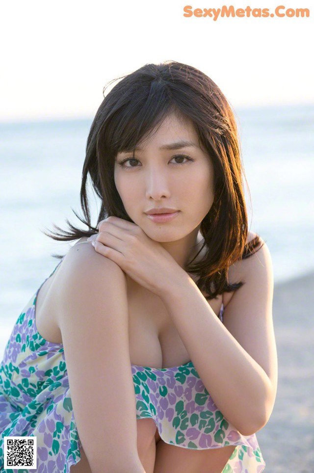 Anna Konno - Bikiniriot Image Gallrey No.81caf9