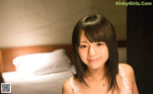Scute Hitomi - Hair Foto Model